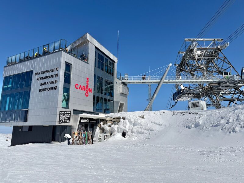 Caron 3200, Val Thorens. Image © PlanetSKI